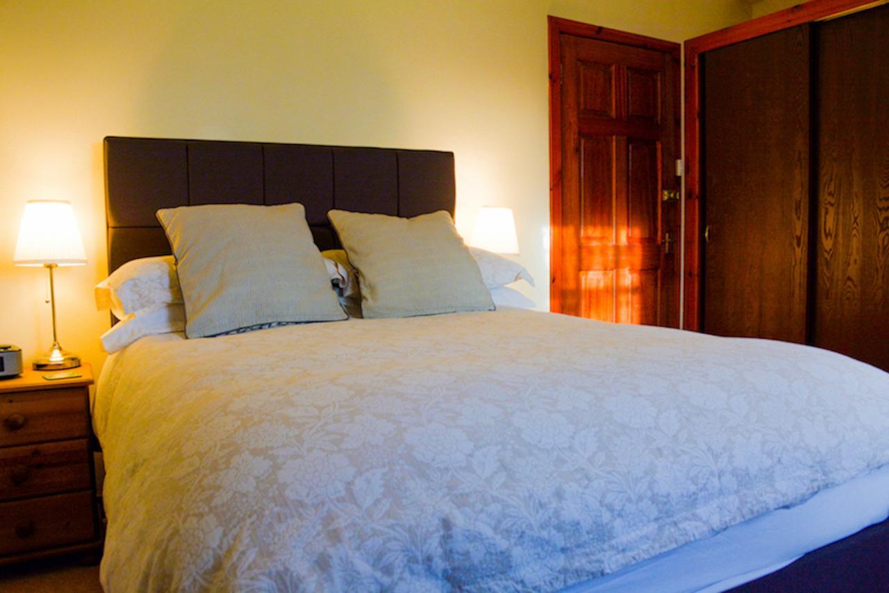 Clarke Cottage Guest House Dunfermline Esterno foto