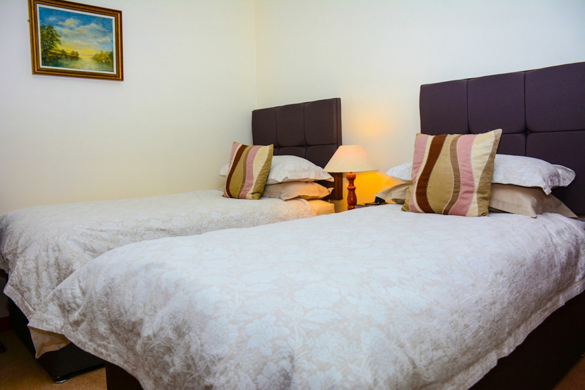 Clarke Cottage Guest House Dunfermline Esterno foto